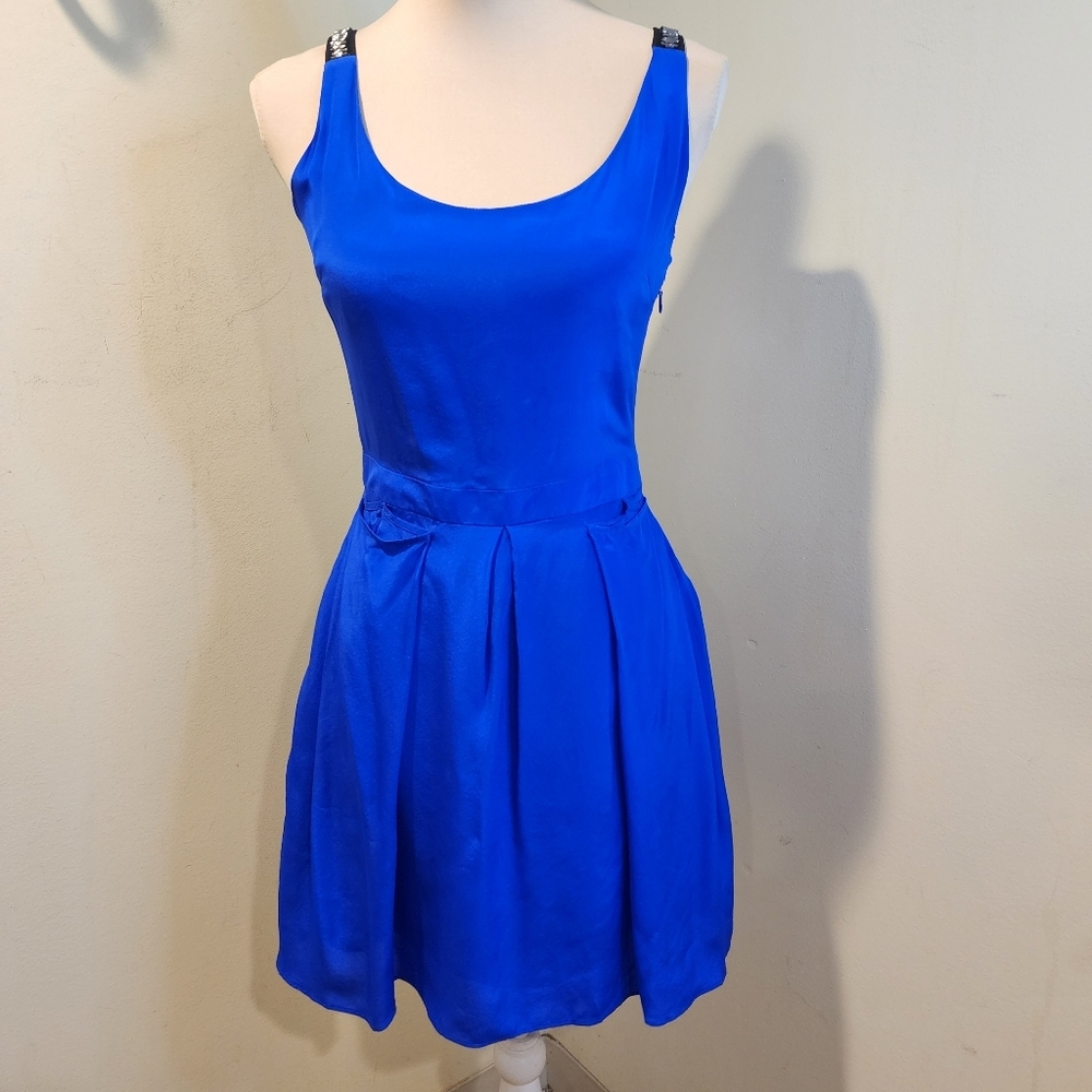 CINDY + JOHNNY Bright Blue Sleeveless Pleated Skater Silk  Dress S